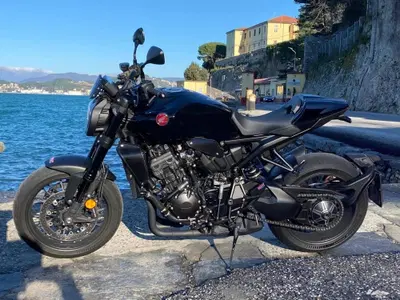 Honda CB 1000 R Black Edition (2021 - 25) usata