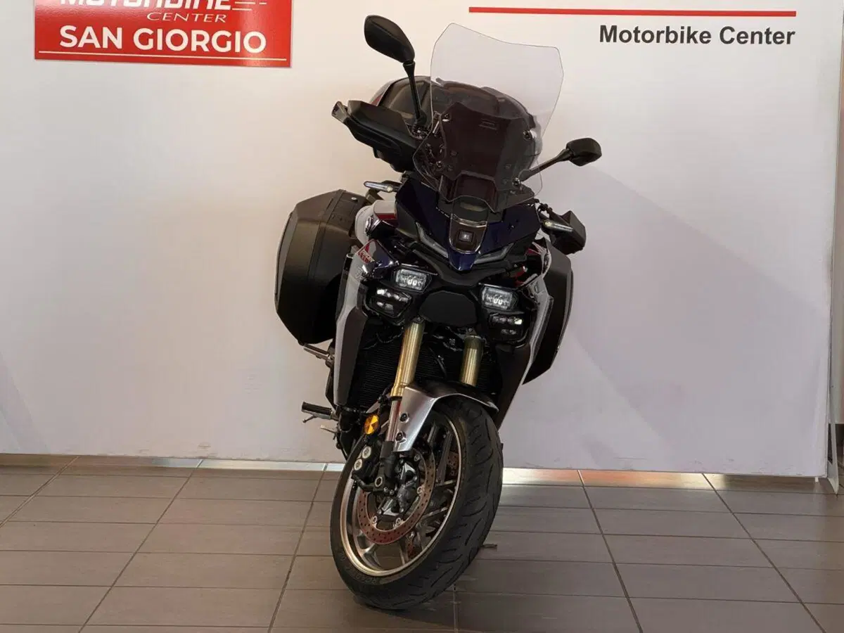 Yamaha Tracer 9 GT Y-AMT (2025 - 26) (2)