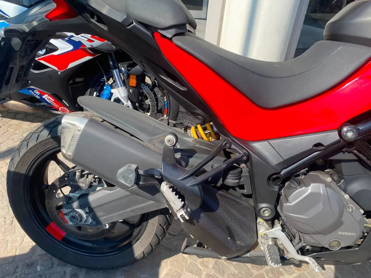 Ducati Multistrada V2 S (2022 - 24) (6)