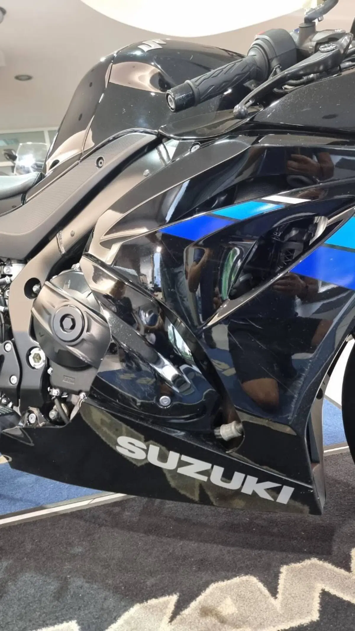 Suzuki GSX-R1000R (2017 - 18) (4)