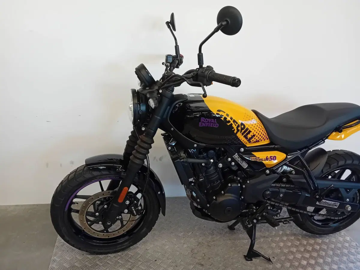 Royal Enfield Guerrilla 450 (2024 - 26) (4)