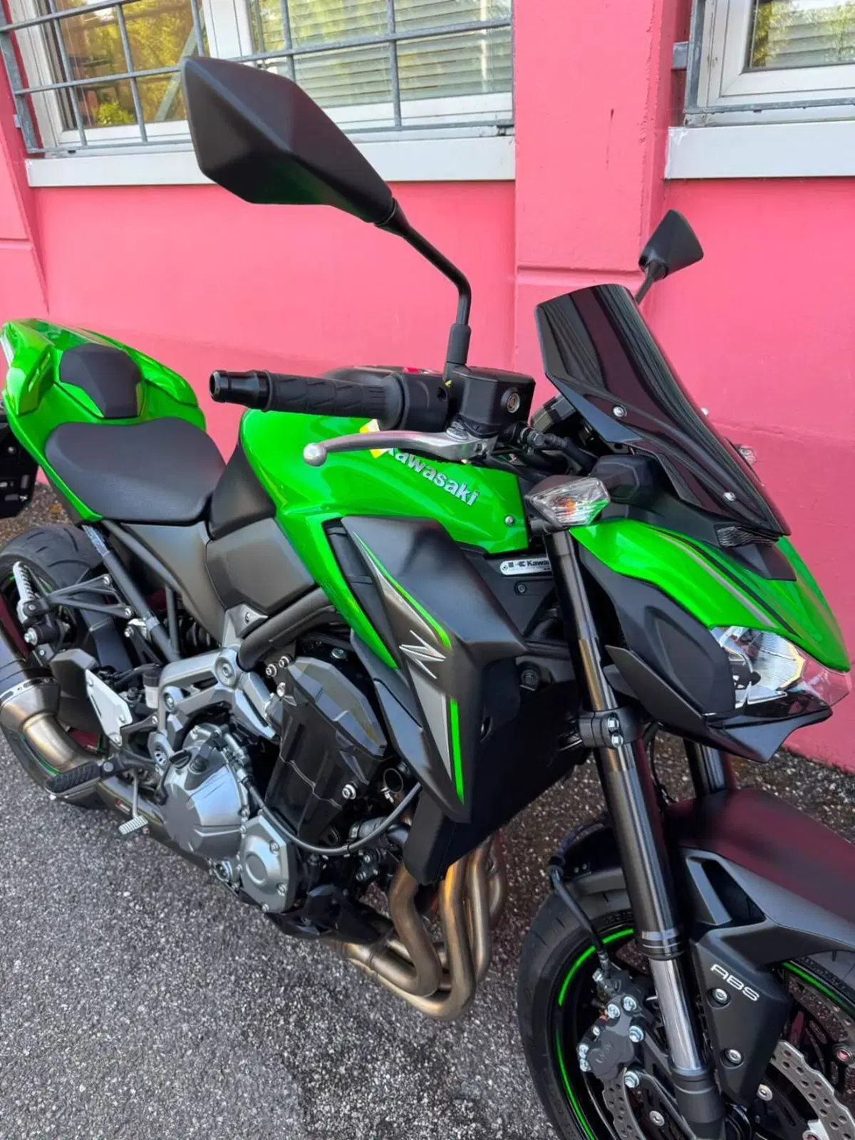 Kawasaki Z 900 (2017 - 18) (6)