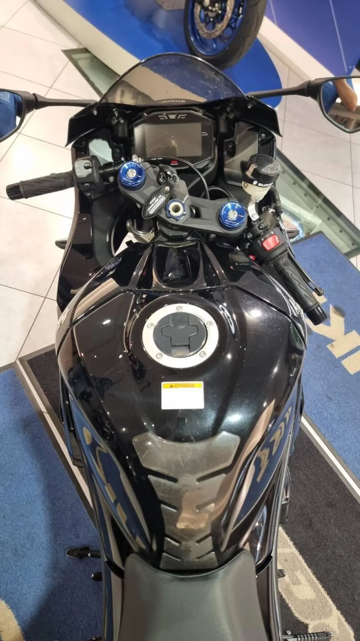 Suzuki GSX-R1000R (2017 - 18) (11)
