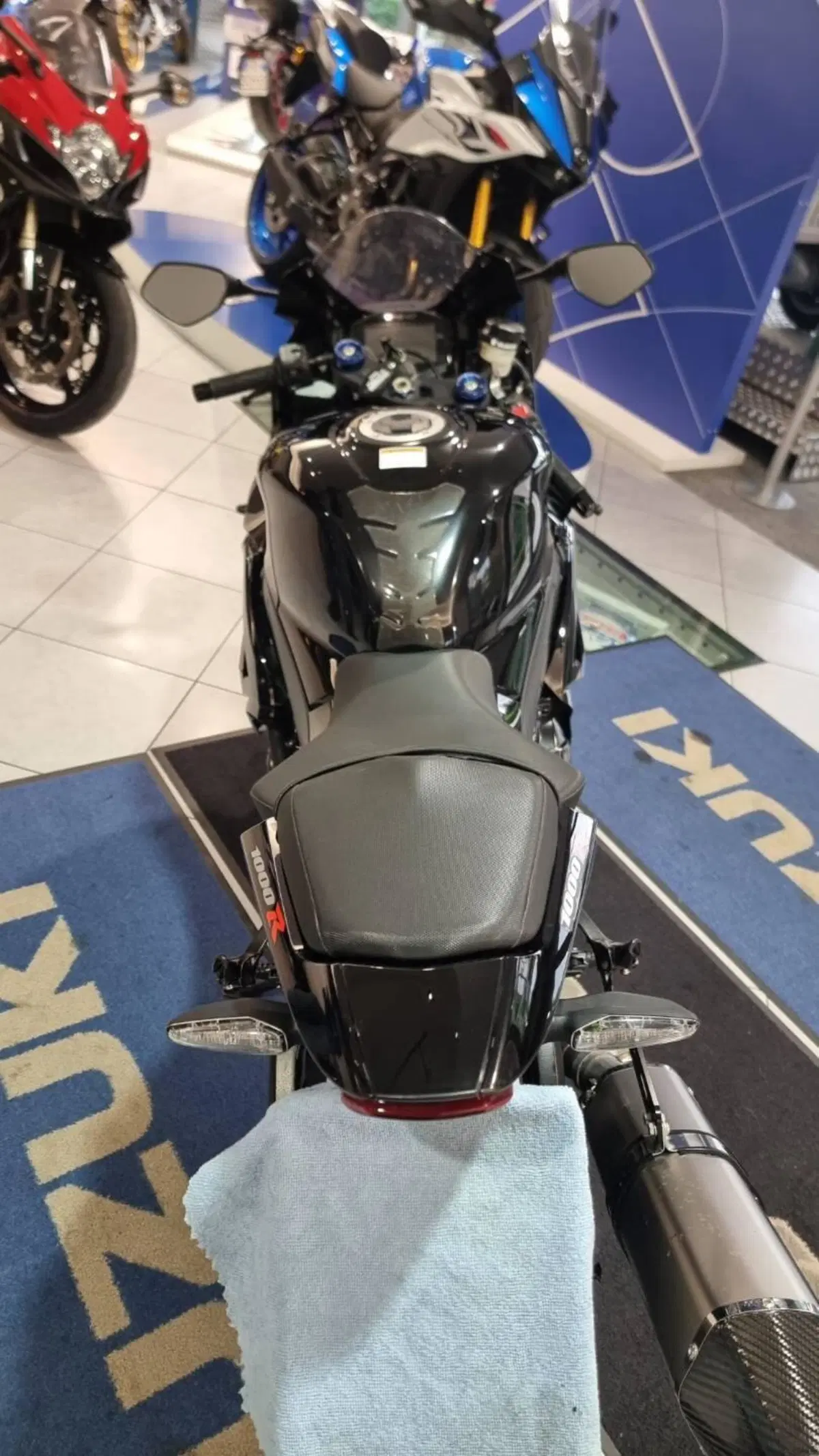 Suzuki GSX-R1000R (2017 - 18) (12)
