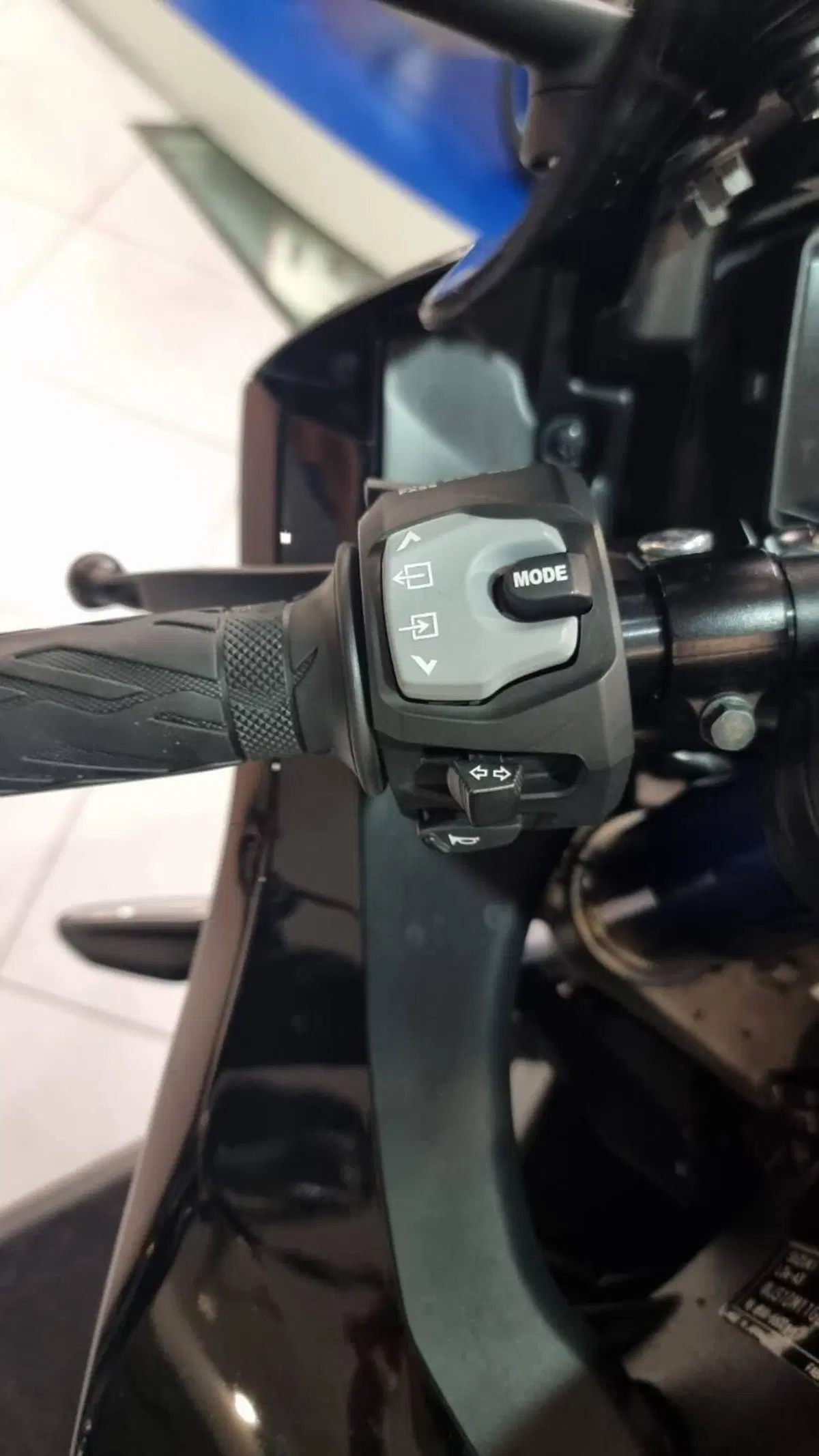Suzuki GSX-R1000R (2017 - 18) (14)