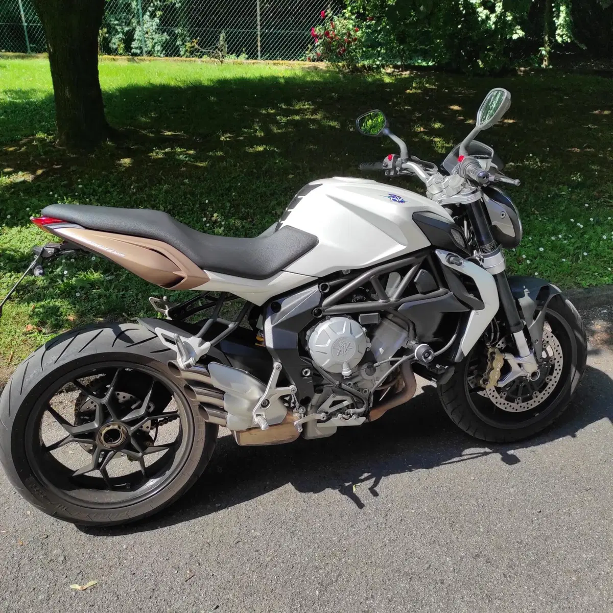 MV Agusta Brutale 675 EAS (2011 - 14) (6)