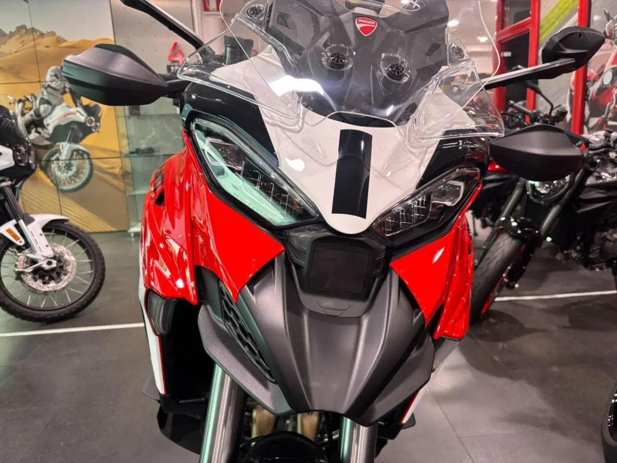 Ducati Multistrada V4 S (2025 - 26) (3)