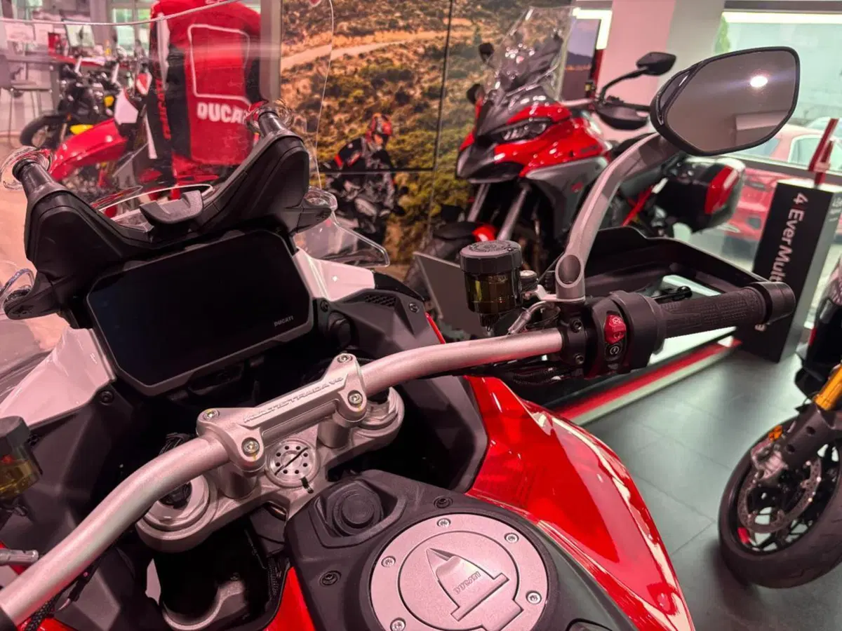 Ducati Multistrada V4 S (2025 - 26) (11)