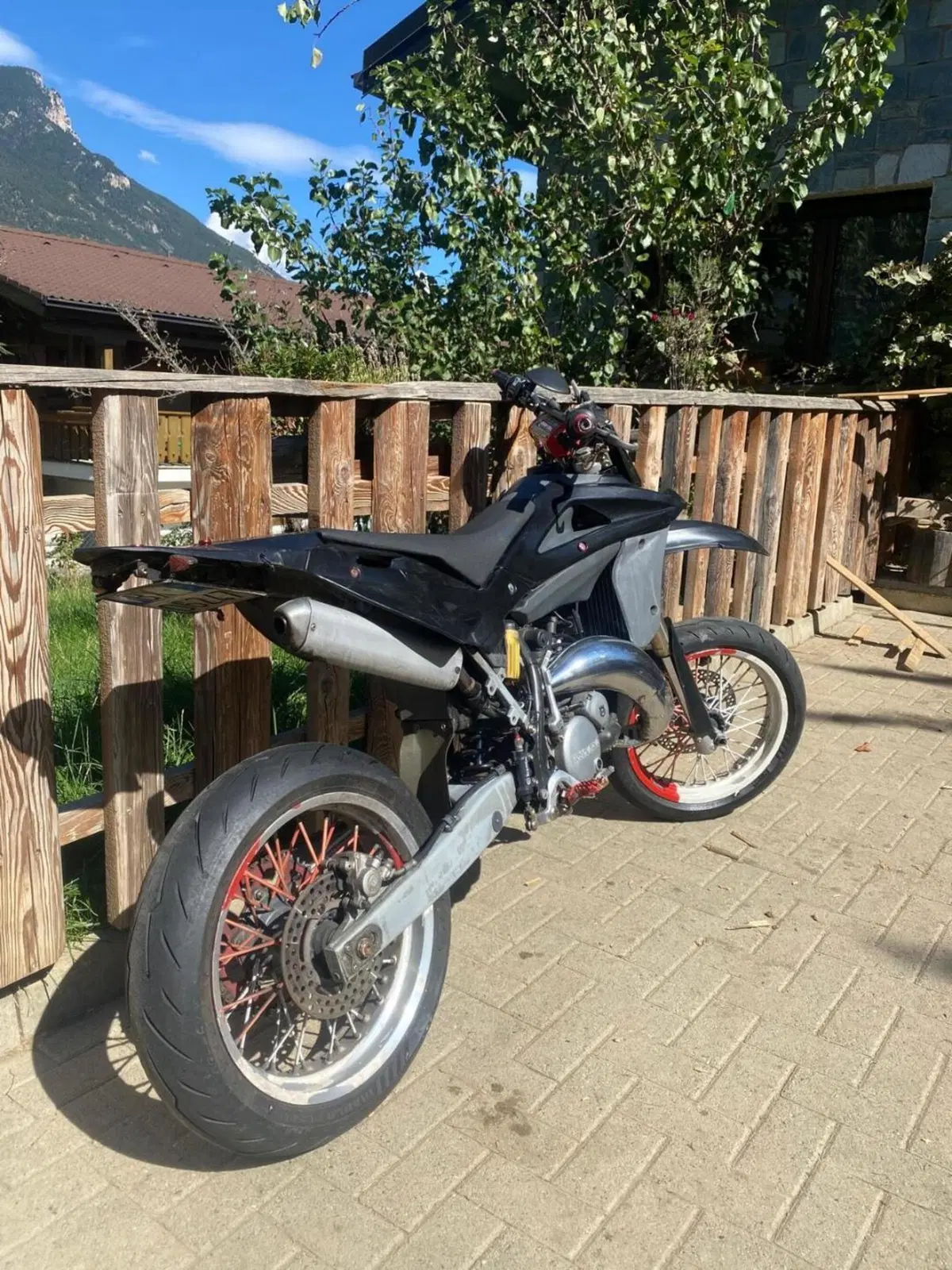 Husqvarna SM 125 (2007) (3)