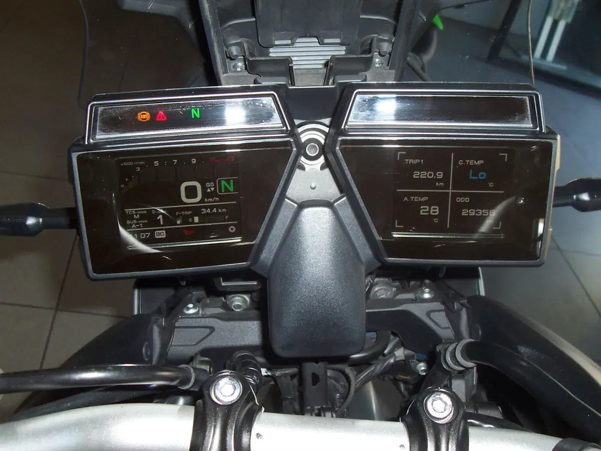 Yamaha Tracer 9 GT (2021 - 24) (3)