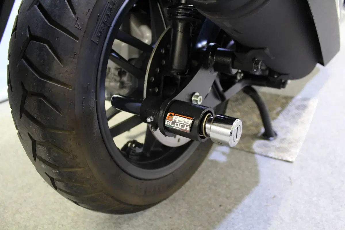 Honda Forza 300 (2019 - 20) (7)