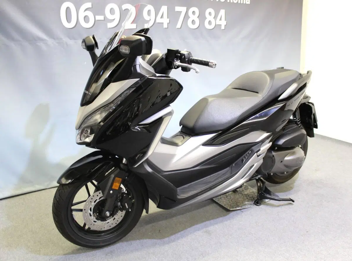 Honda Forza 300 (2019 - 20) (14)