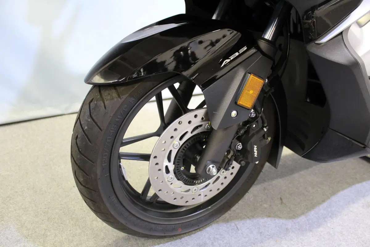 Honda Forza 300 (2019 - 20) (16)