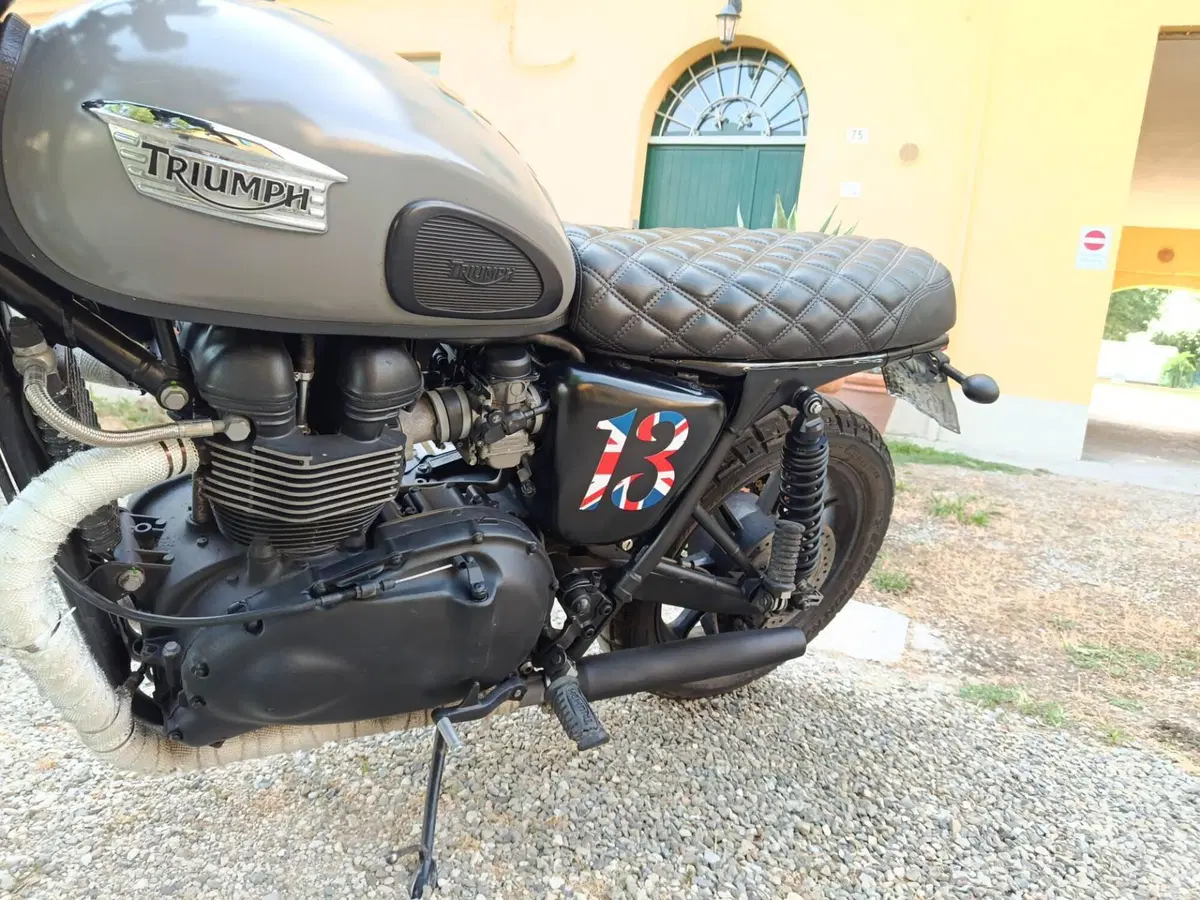 Triumph Bonneville SE (2009 - 13) (7)