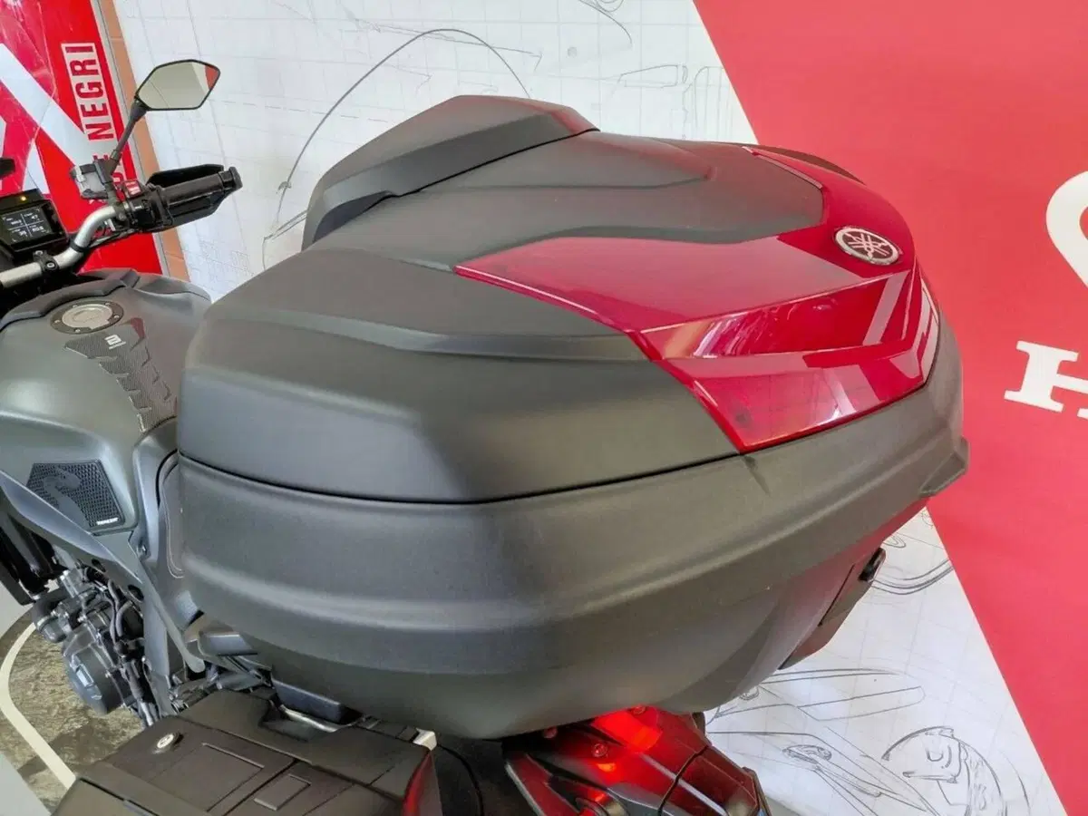 Yamaha Tracer 9 GT (2021 - 24) (8)