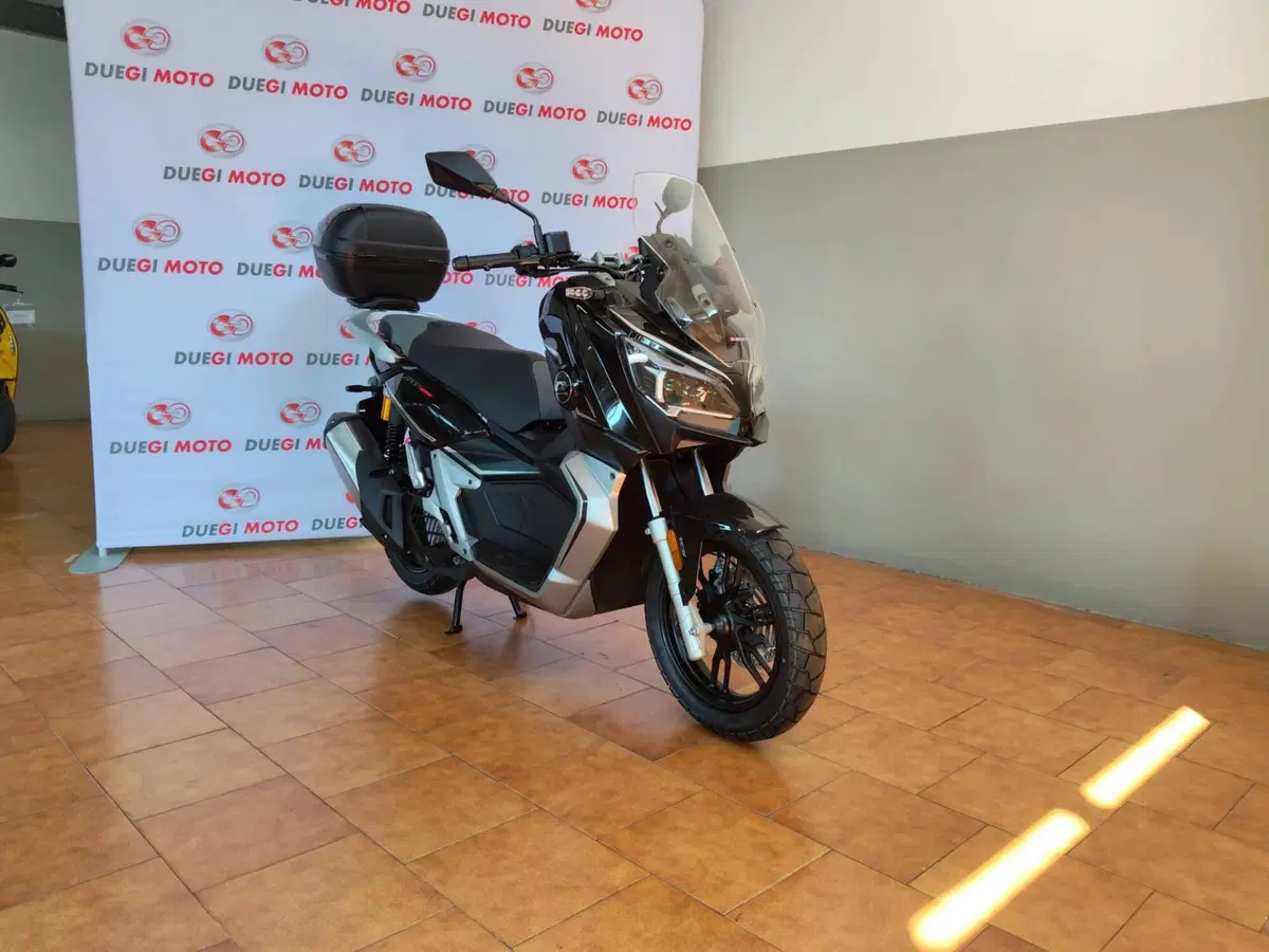 QJ Motor ATR 125 (2025 - 26)