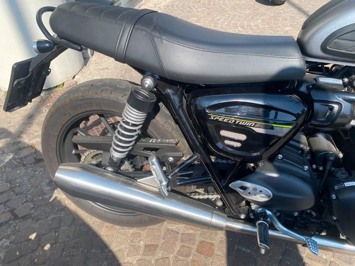 Triumph Speed Twin 900 (2023 - 24) (8)