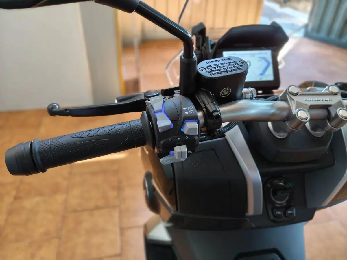 QJ Motor ATR 125 (2025 - 26) (11)