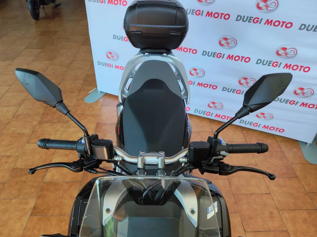 QJ Motor ATR 125 (2025 - 26) (13)