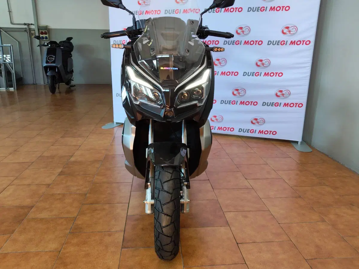 QJ Motor ATR 125 (2025 - 26) (14)