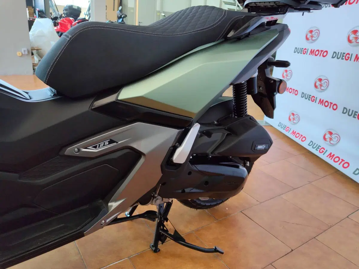 Phelon & Moore Motors Phantette X 125 (2025 - 26) (8)