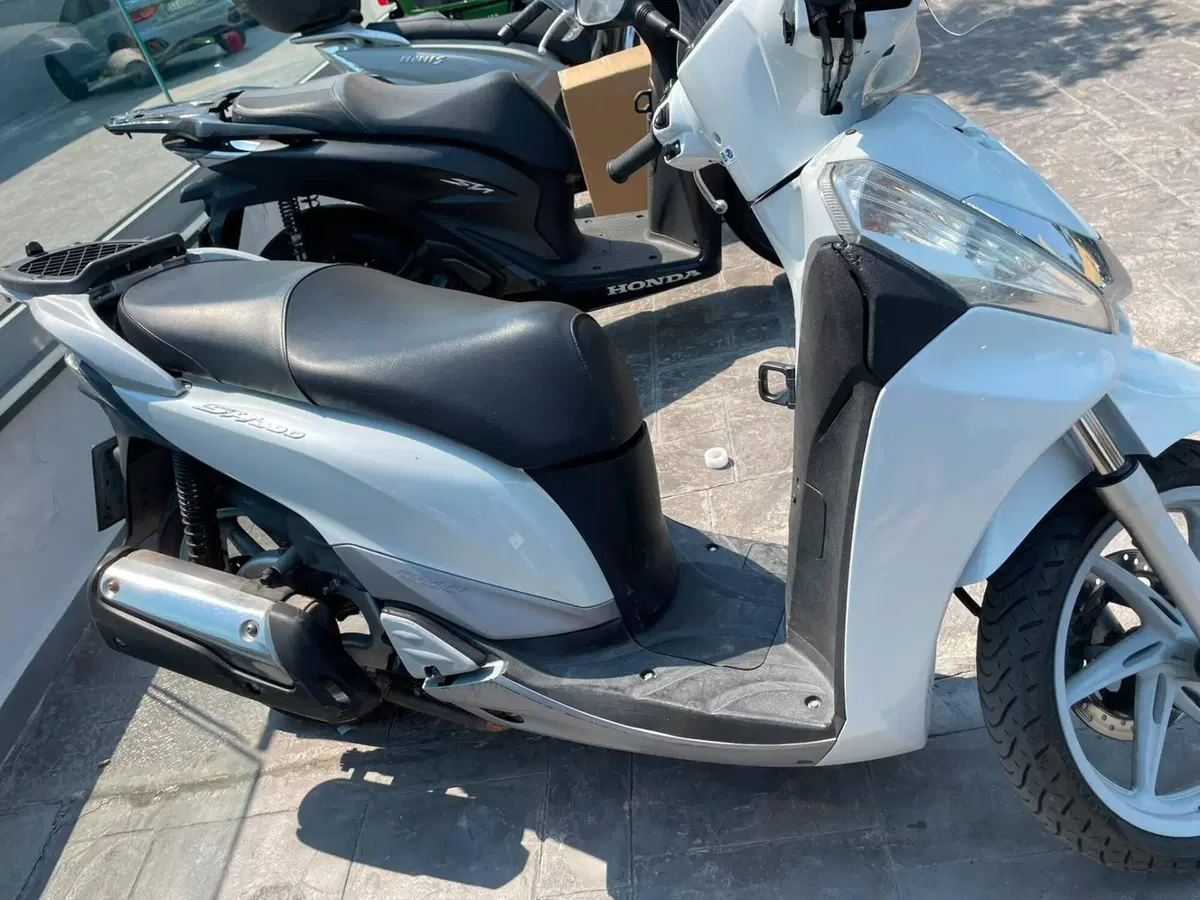 Honda SH 300 i (2006 - 10) (2)