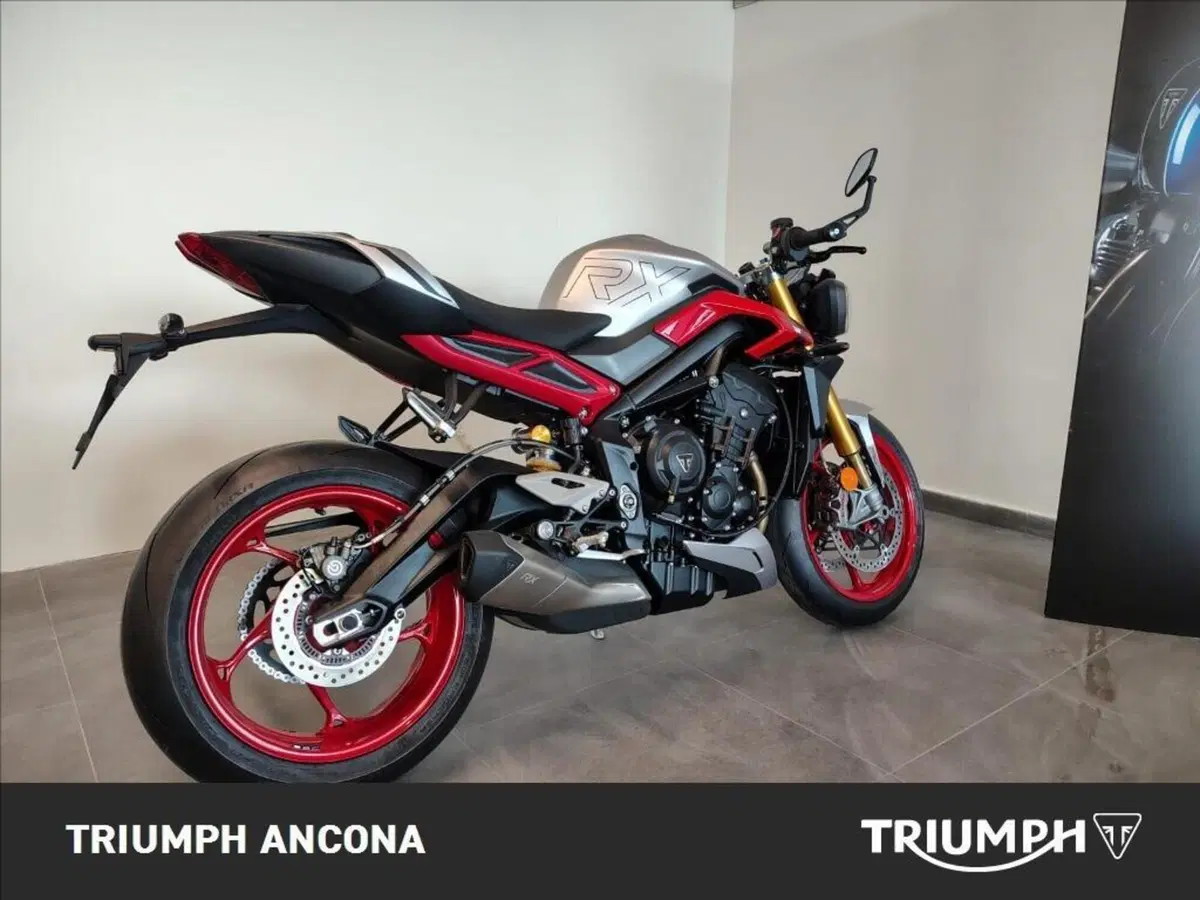 Triumph Street Triple 765 RX (2026) (6)