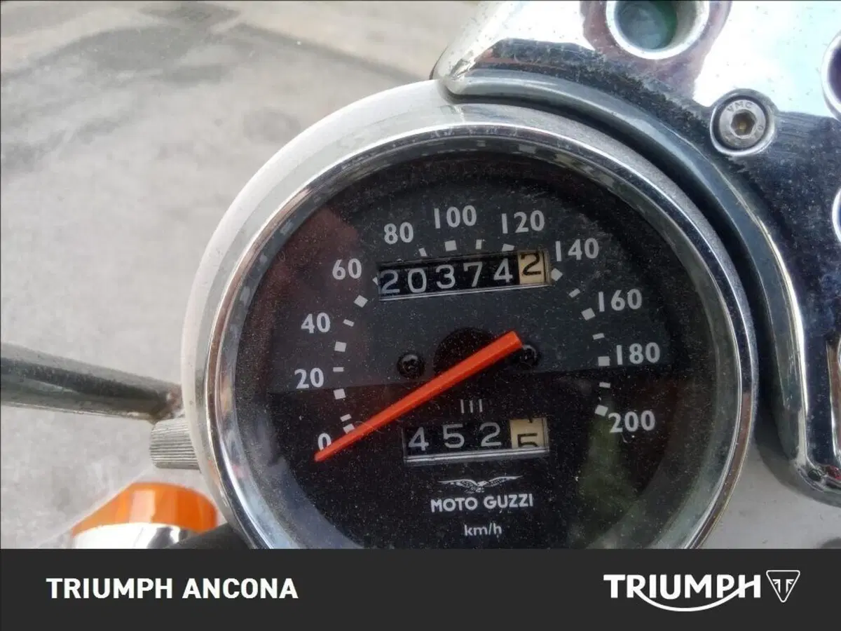 Moto Guzzi Nevada 750 (1992 - 02) (12)