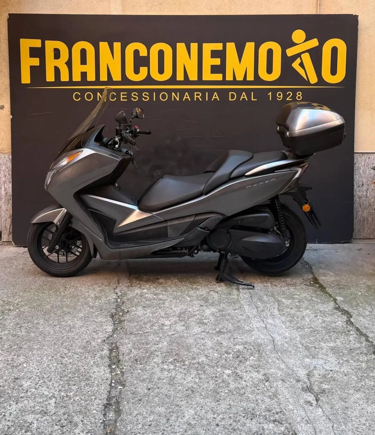 Honda Forza 300 ABS (2013 - 17) (2)