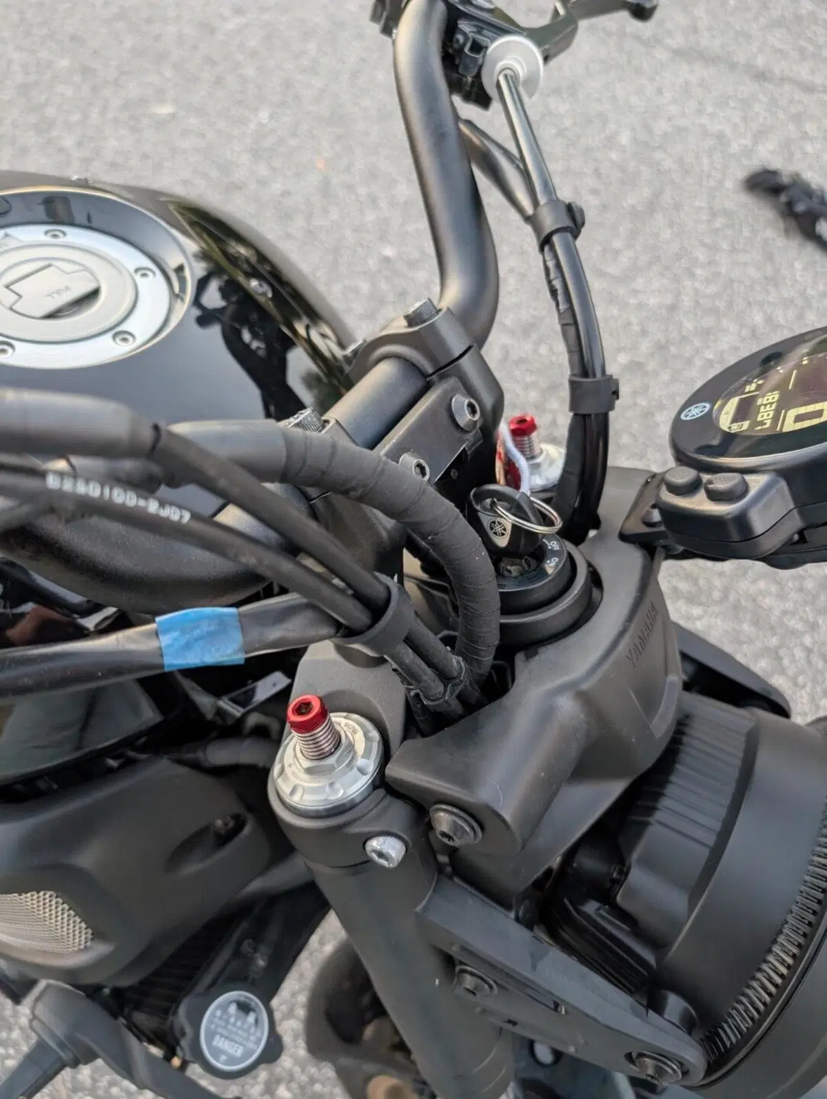 Yamaha XSR 700 (2022 - 26) (7)