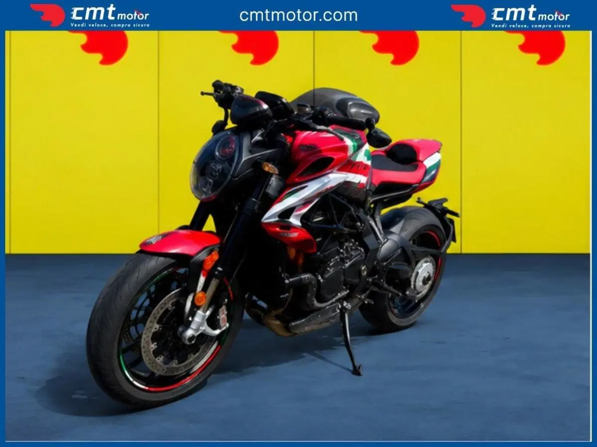 MV Agusta Dragster 800 RC SCS (2021 - 22) (2)