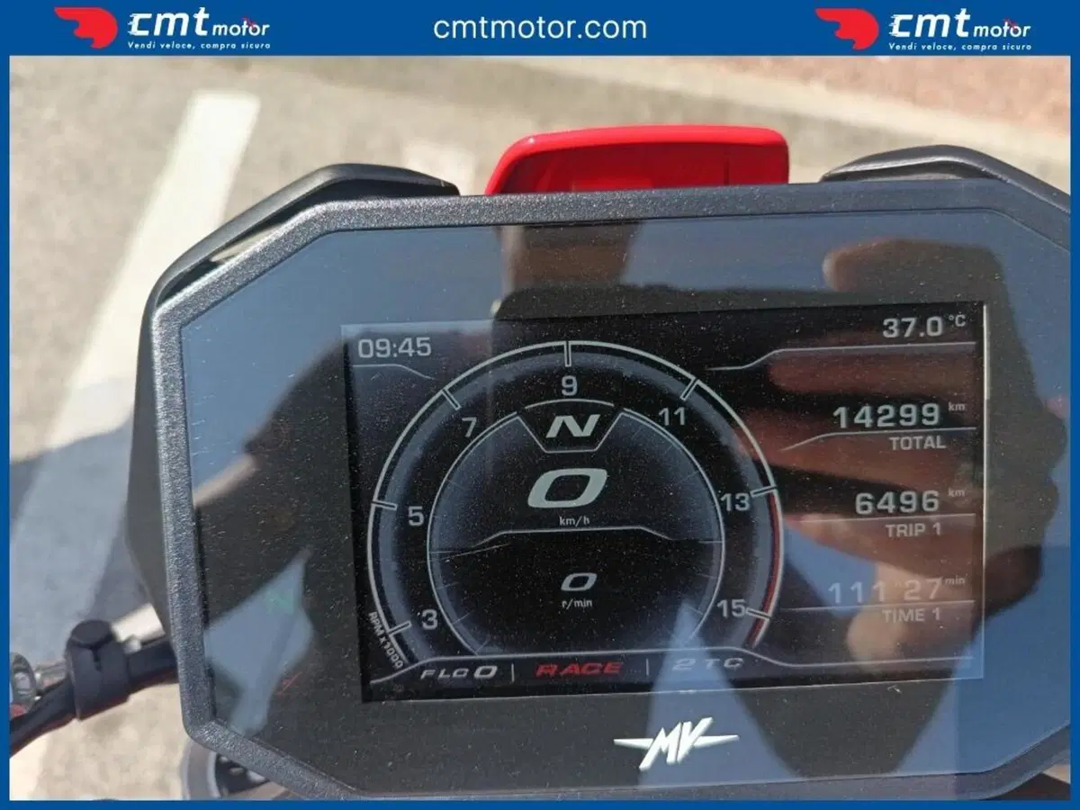 MV Agusta Dragster 800 RC SCS (2021 - 22) (5)