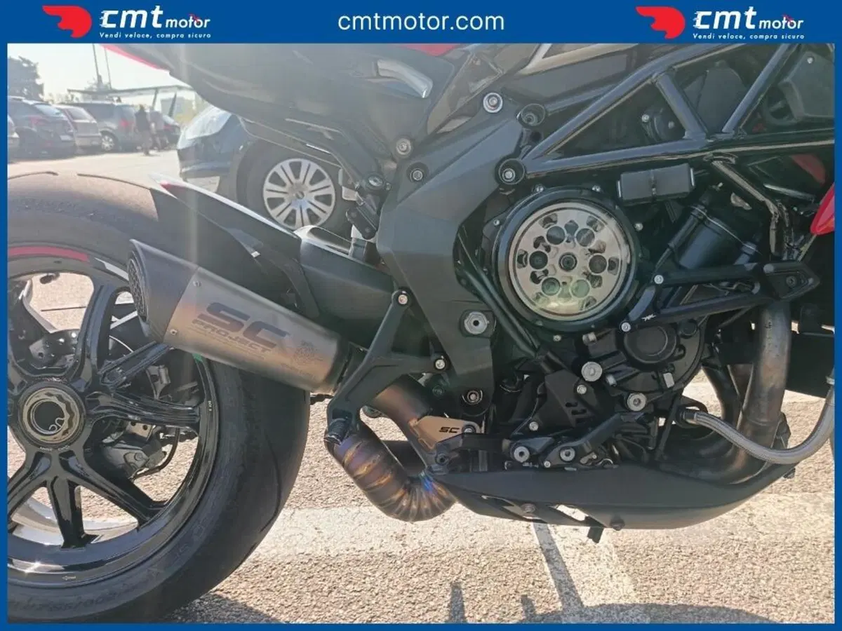 MV Agusta Dragster 800 RC SCS (2021 - 22) (7)