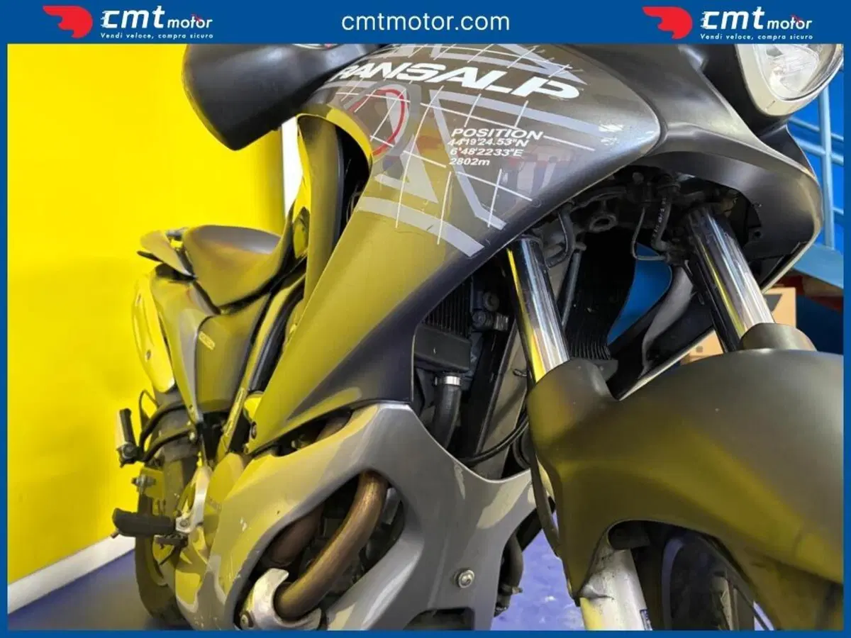 Honda Transalp XL 700 V ABS (2007 - 2013) (9)