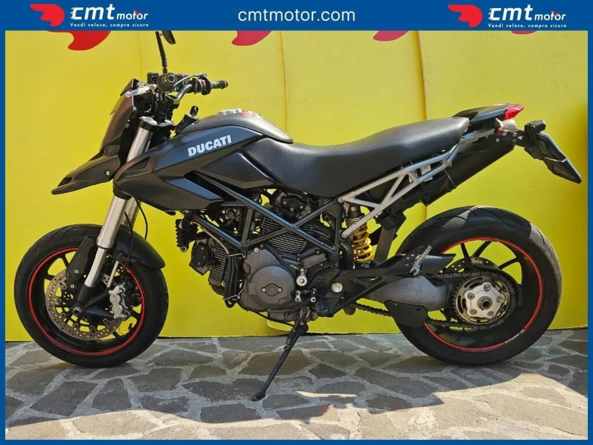 Ducati Hypermotard 796 (2012) (3)