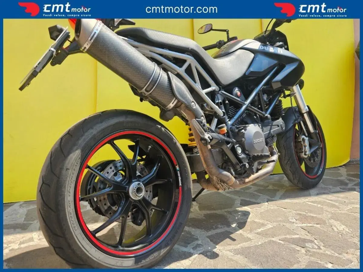 Ducati Hypermotard 796 (2012) (4)
