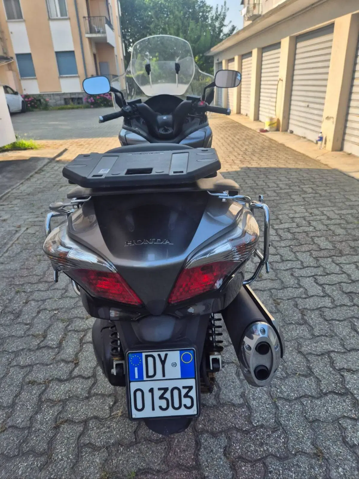 Honda SW-T 600 ABS (2012 - 16) (2)