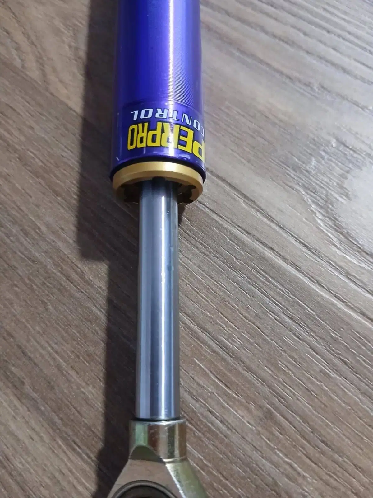 Ammortizzatore di sterzo Hyperpro lineare lunghezz (6)