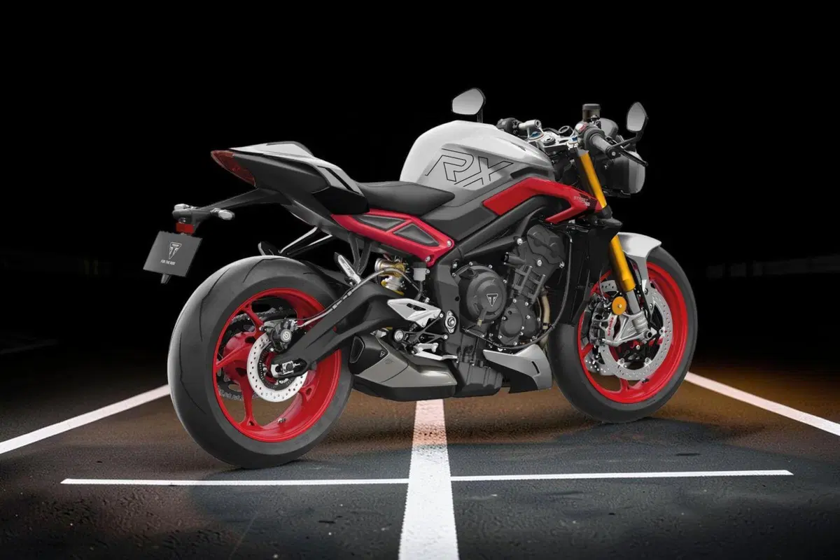 Triumph Street Triple 765 RX (2026) (2)