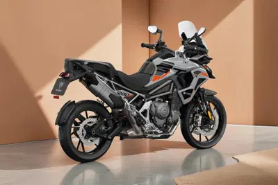 Triumph Tiger 1200 Alpine Special Edition (2026) nuova