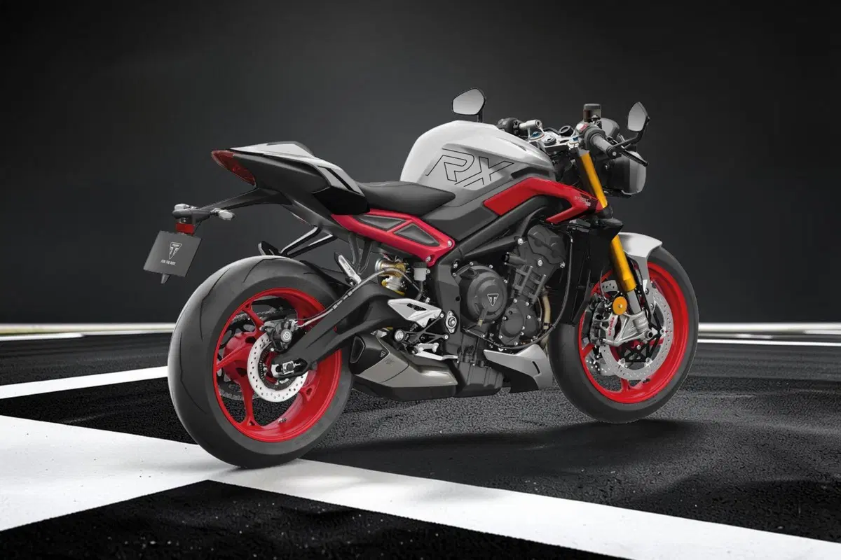 Triumph Street Triple 765 RX (2026) (3)