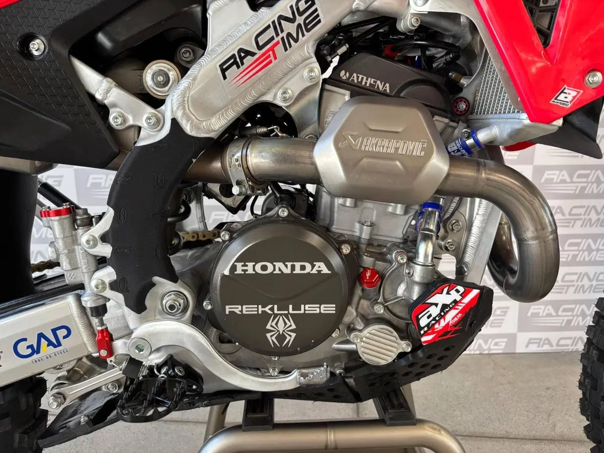 Honda CRF 250RX Enduro (2025) (3)