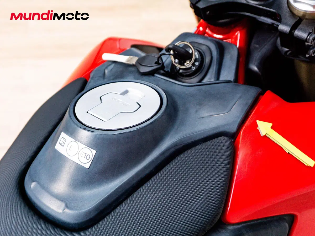 Ducati Hypermotard 698 Mono (2024 - 26) (14)