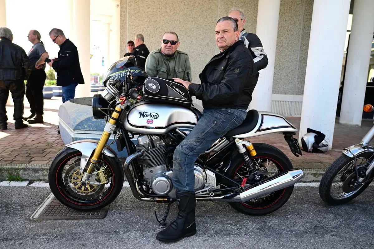 International Norton Rally a Silvi Marina (12)