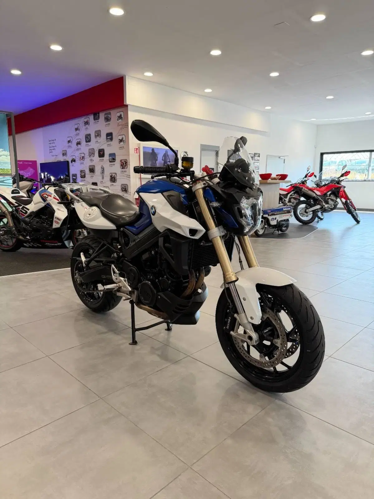 Bmw F 800 R (2015 - 16) (6)