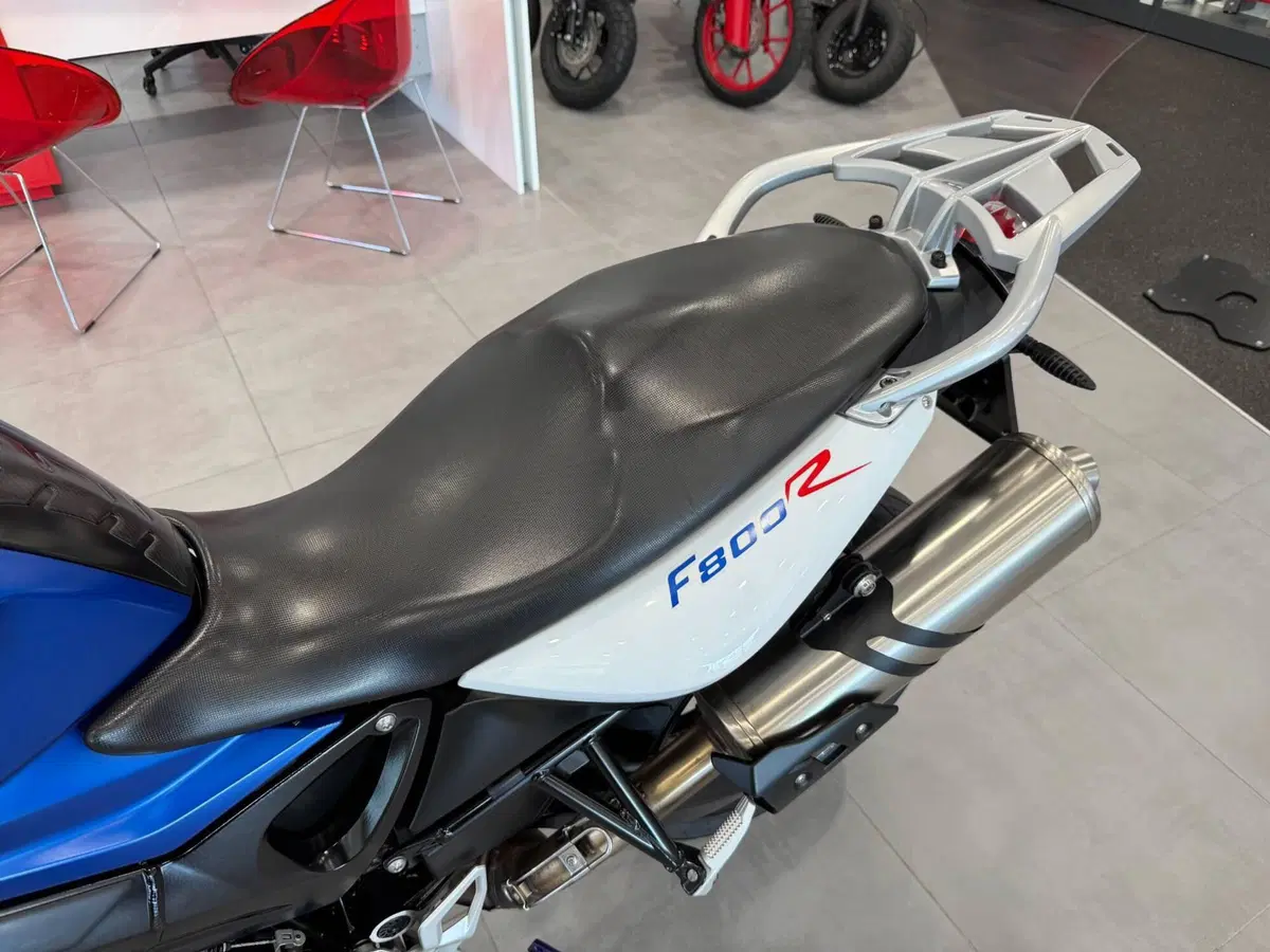 Bmw F 800 R (2015 - 16) (9)