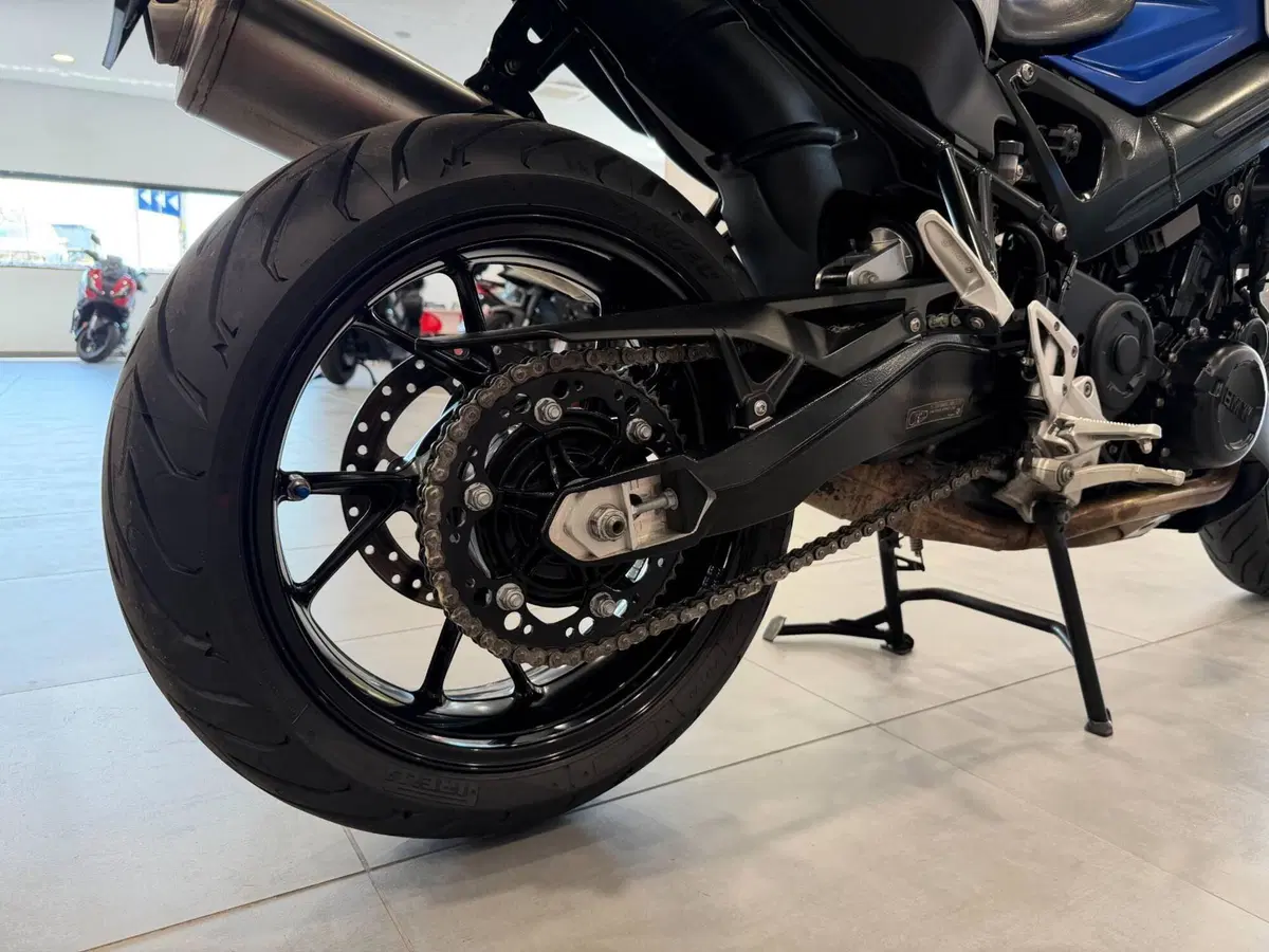Bmw F 800 R (2015 - 16) (13)