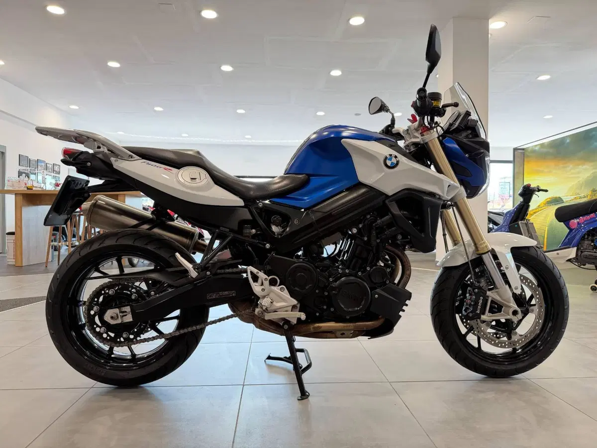 Bmw F 800 R (2015 - 16) (7)