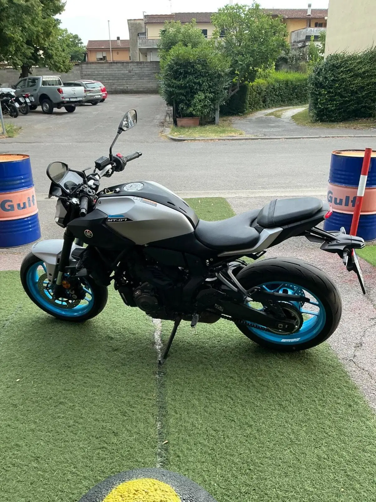 Yamaha MT-07 Y-AMT (2025 - 26) (4)