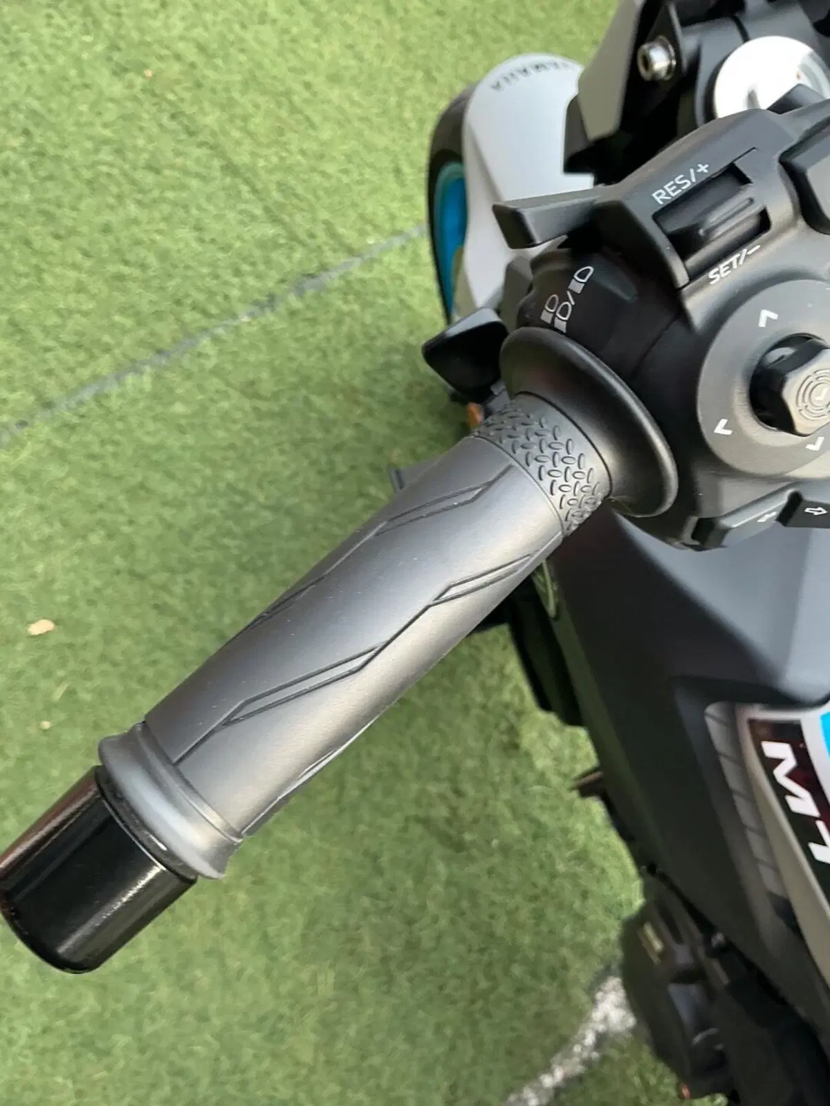 Yamaha MT-07 Y-AMT (2025 - 26) (12)